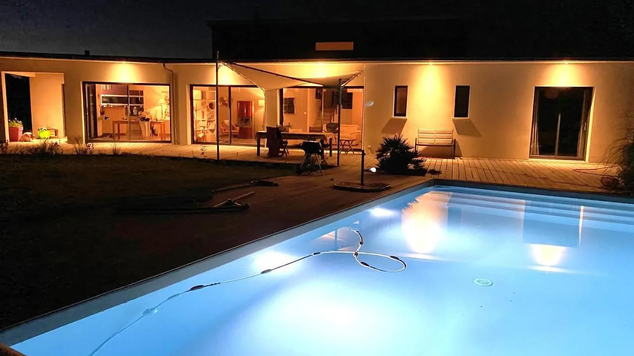 Villa Contemporaine Avec Piscine Sur 4000 M2 A Rodez 9 Personnes Onet-le-Château Francie