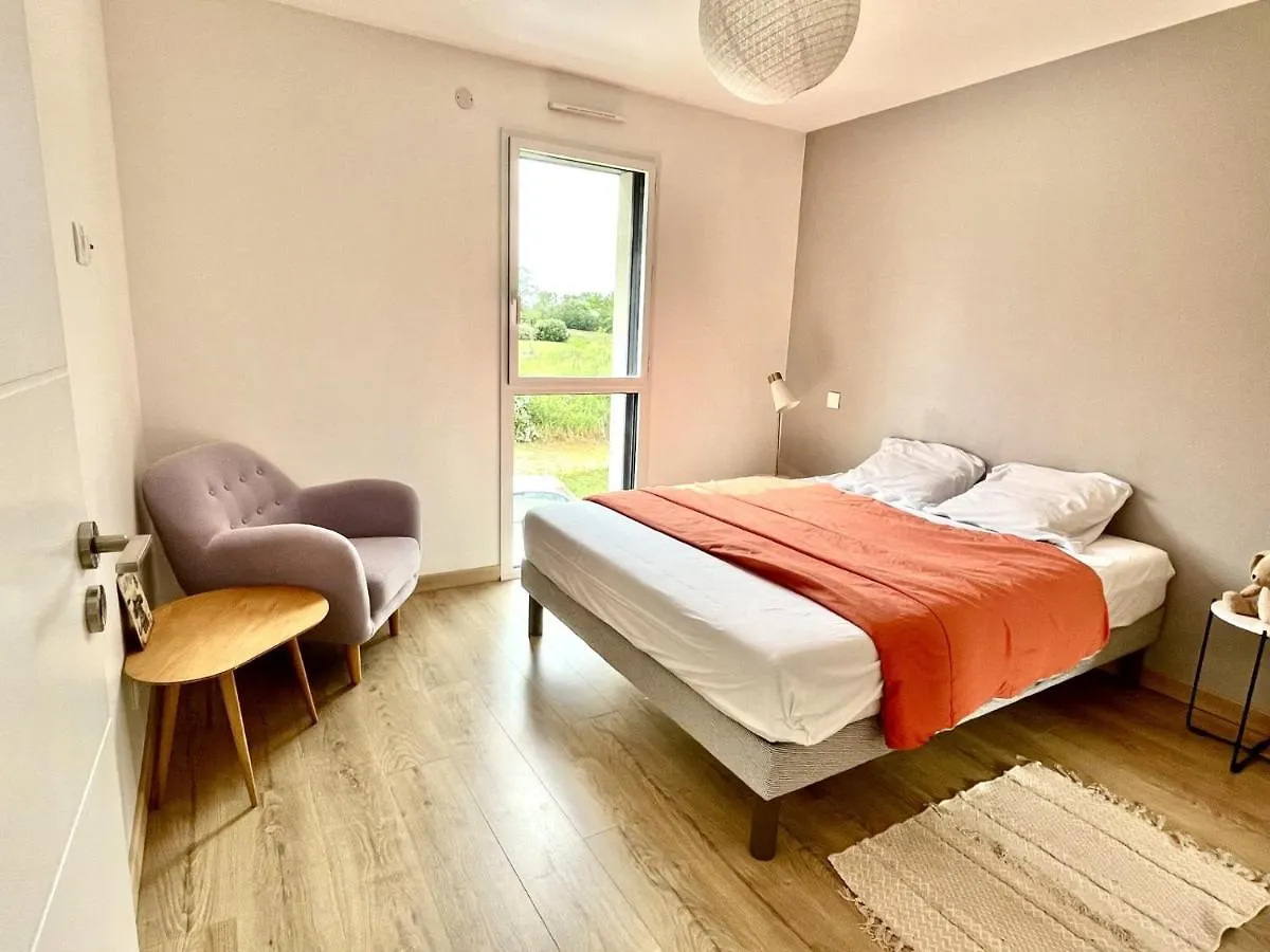 Villa Contemporaine Avec Piscine Sur 4000 M2 A Rodez 9 Personnes Onet-le-Château